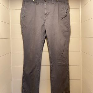 Goodfellow & Co Hennepin chino straight cut
